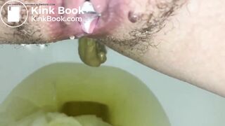 SCAT - Sexy girls Pooping 19
