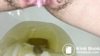 SCAT - Sexy girls Pooping 19