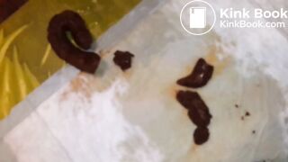 SCAT - Sexy girls Pooping 17