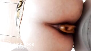 SCAT - Sexy girls Pooping 17