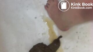 SCAT - Sexy girls Pooping 21
