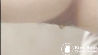 SCAT - Sexy girls Pooping 21