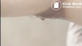 SCAT - Sexy girls Pooping 21