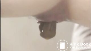 SCAT - Sexy girls Pooping 21