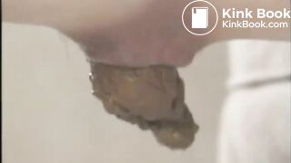 SCAT - Sexy girls Pooping 21