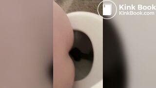 SCAT - Sexy girls Pooping 16