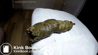 SCAT - Sexy girls Pooping 22