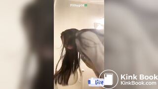 SCAT - Sexy girls Pooping 22