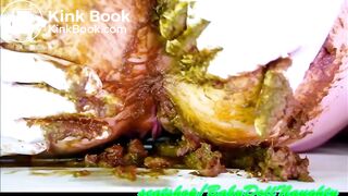 SCAT - Sexy girls Pooping 19