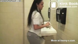 SCAT - Sexy girls Pooping 22