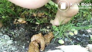 SCAT - Sexy girls Pooping 22