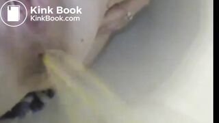 SCAT - Sexy girls Pooping 19
