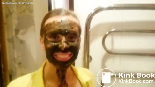 SCAT - Sexy girls Pooping 24