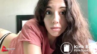 SCAT - Sexy girls Pooping 20