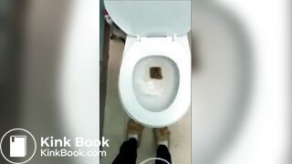 SCAT - Sexy girls Pooping 25