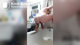 SCAT - Sexy girls Pooping 26