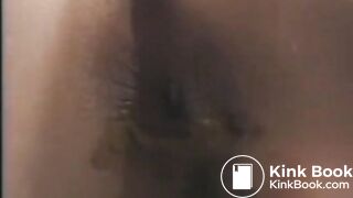 SCAT - Sexy girls Pooping 25