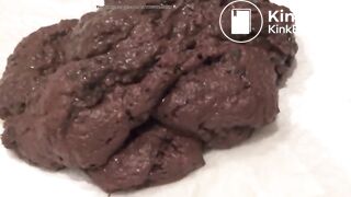 SCAT - Sexy girls Pooping 27