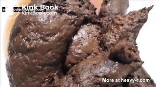 SCAT - Sexy girls Pooping 27