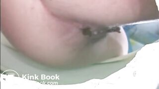 SCAT - Sexy girls Pooping 27