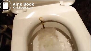 SCAT - Sexy girls Pooping 28