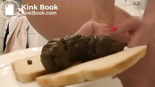 SCAT - Sexy girls Pooping 27