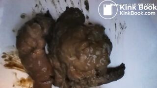 SCAT - Sexy girls Pooping 25