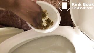 SCAT - Sexy girls Pooping 27