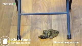 SCAT - Sexy girls Pooping 27