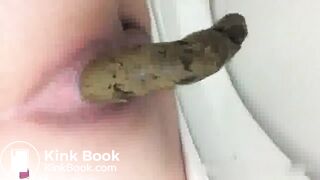 SCAT - Sexy girls Pooping 21