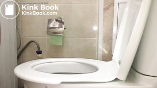 SCAT - Sexy girls Pooping 22