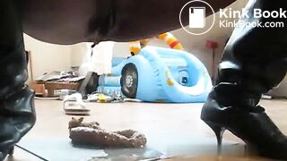 SCAT - Sexy girls Pooping 27