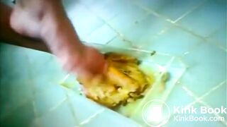 SCAT - Sexy girls Pooping 28