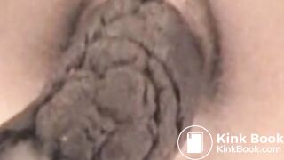 SCAT - Sexy girls Pooping 27