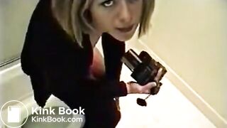 SCAT - Sexy girls Pooping 22