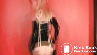 SCAT - Sexy girls Pooping 29