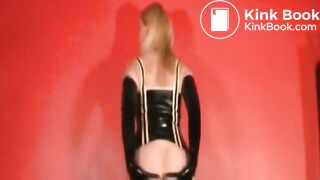 SCAT - Sexy girls Pooping 29