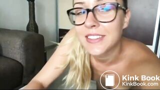 SCAT - Sexy girls Pooping 29