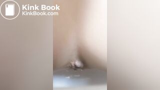 SCAT - Sexy girls Pooping 25