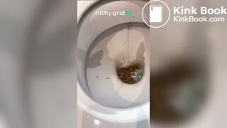 SCAT - Sexy girls Pooping 30