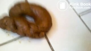 SCAT - Sexy girls Pooping 25