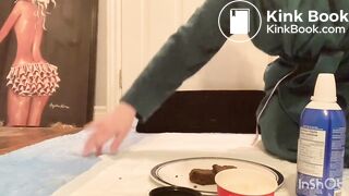 SCAT - Sexy girls Pooping 30