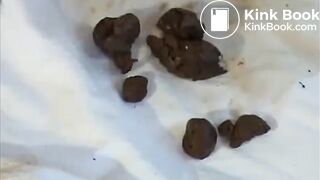 SCAT - Sexy girls Pooping 25