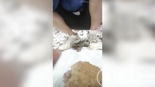 SCAT - Sexy girls Pooping 25