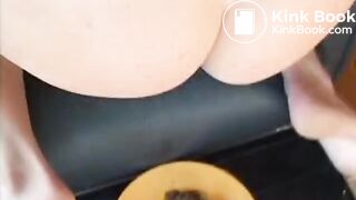 SCAT - Sexy girls Pooping 29
