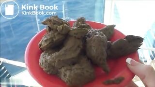 SCAT - Sexy girls Pooping 29