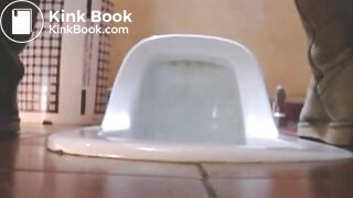 SCAT - Sexy girls Pooping 26