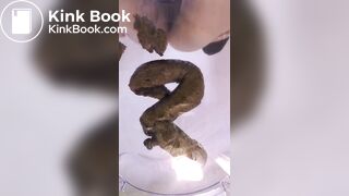 SCAT - Sexy girls Pooping 24