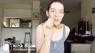 SCAT - Sexy girls Pooping 30