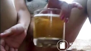 SCAT - Sexy girls Pooping 31